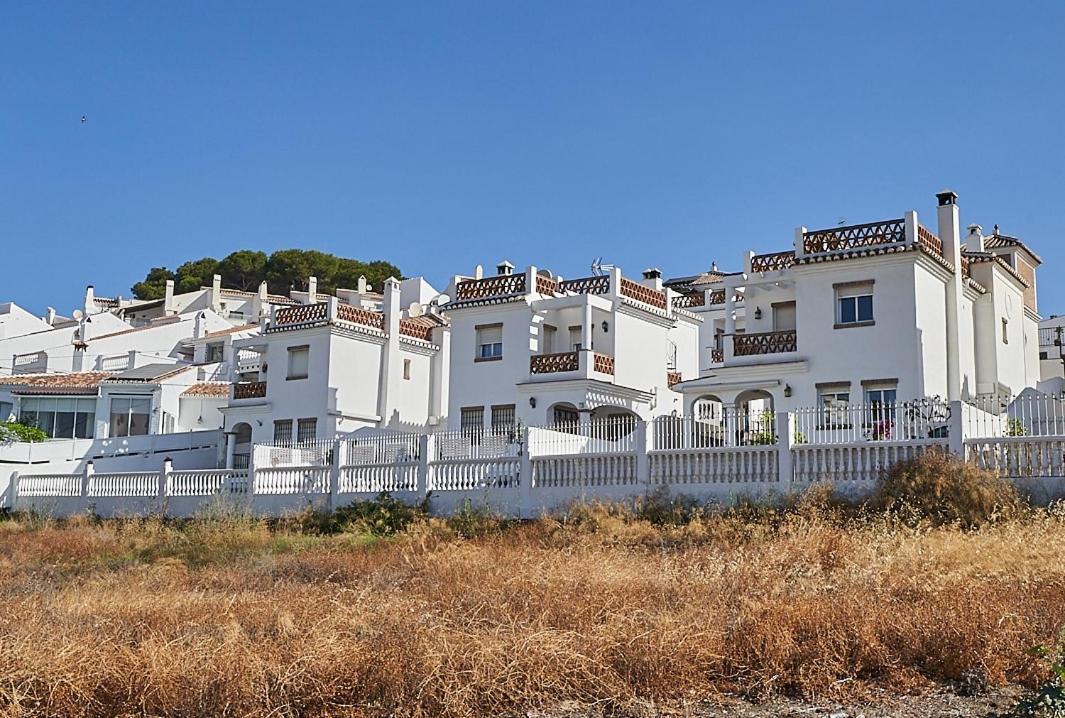 Villa Pura - Private Jacuzzi & Heated Pool Нерха Экстерьер фото
