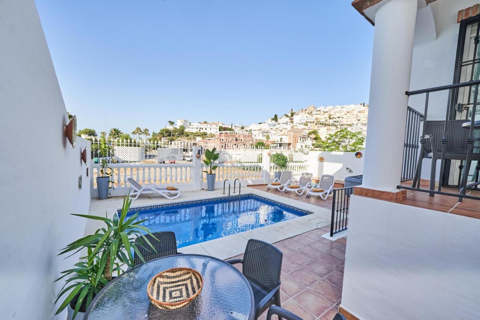 Villa Pura - Private Jacuzzi & Heated Pool Нерха Экстерьер фото