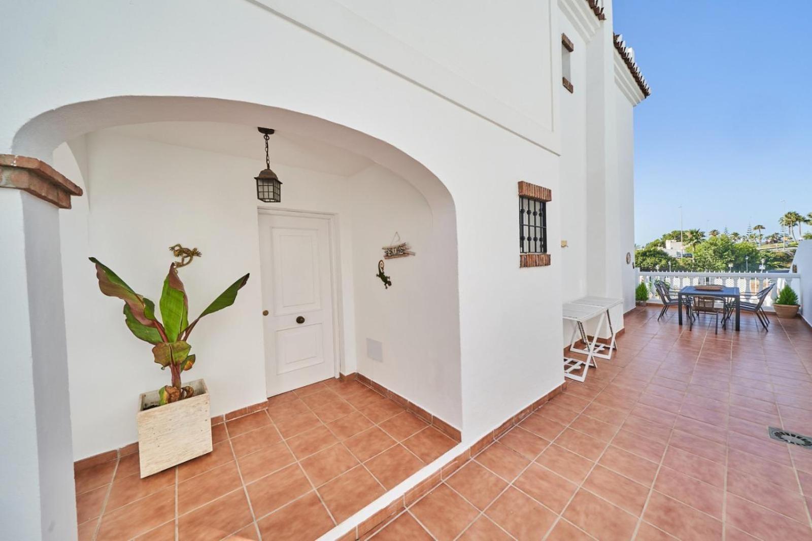 Villa Pura - Private Jacuzzi & Heated Pool Нерха Экстерьер фото